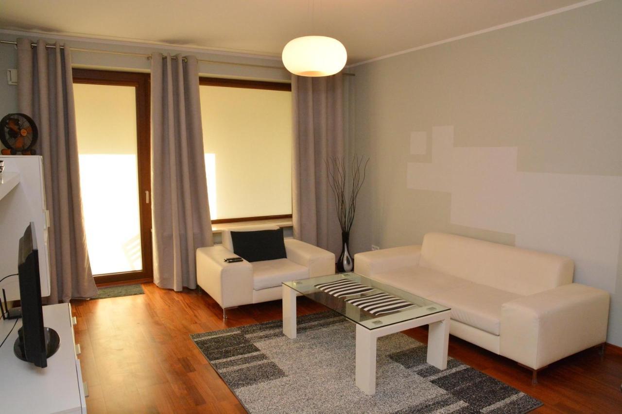 Azyl Apartments Varšava Exteriér fotografie